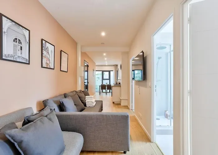 Charme Parisien 6 Personnes, 2 Chambres, 19Eme