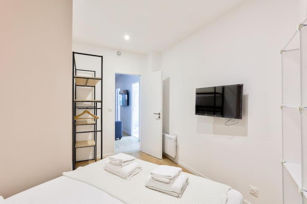 Appartement Charme Parisien 6 Personnes, 2 Chambres, 19eme